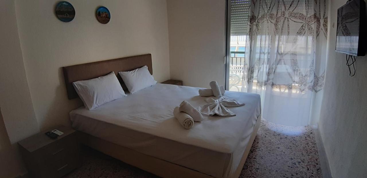 Zoi Apartments Paralia Dionysiou Exterior photo